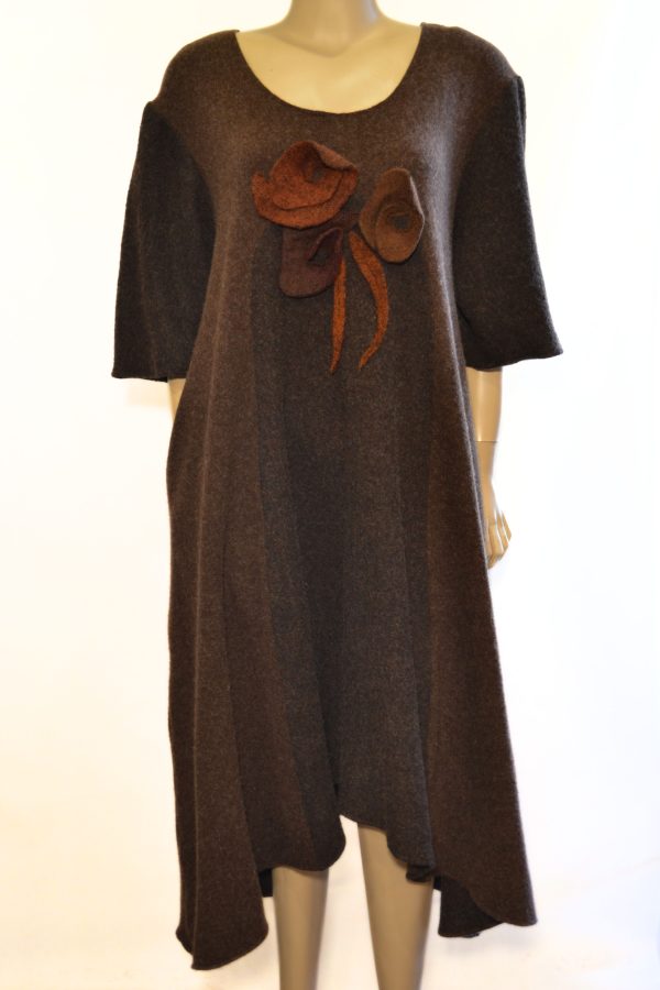 Sukienka Wełna Brązowa Elegancja
